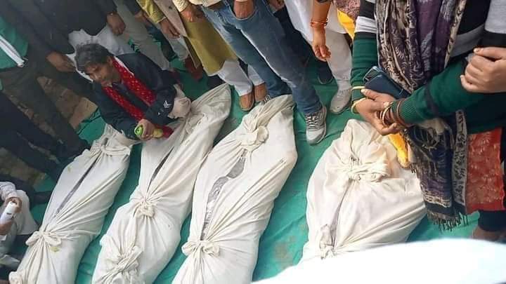 कल प्रयागराज में गोहरी गांव में  दबंगों ने दलित परिवार के फूलचंद पासी, उनकी पत्नी, बेटे और बेटी की क <a href="/BhimArmyChief/">Chandra Shekhar Aazad</a> <a href="/JoinAmardeep/">Amardeep Singh</a> <a href="/dspkishor/">Kishore Kumar Rajak</a> <a href="/ADGZonPrayagraj/">ADG Zone Prayagraj</a> <a href="/myogioffice/">Yogi Adityanath Office</a> <a href="/rashtrapatibhvn/">President of India</a> <a href="/prayagraj_pol/">POLICE COMMISSIONERATE PRAYAGRAJ</a>  <a href="/adgzonelucknow/">ADG Zone Lucknow</a> <a href="/dgpup/">DGP UP</a> <a href="/News4Pratapgarh/">Pratapgarh Express</a> <a href="/GulzarSiddiqui_/">GulzarSiddiqui گلزار صدیقی</a> <a href="/pawansaroj0602/">Pawan Kumar saroj</a>