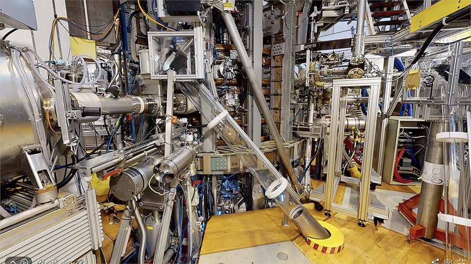 Curious to know what I look like? Have a look at my virtual tour: epfl.ch/research/domai…