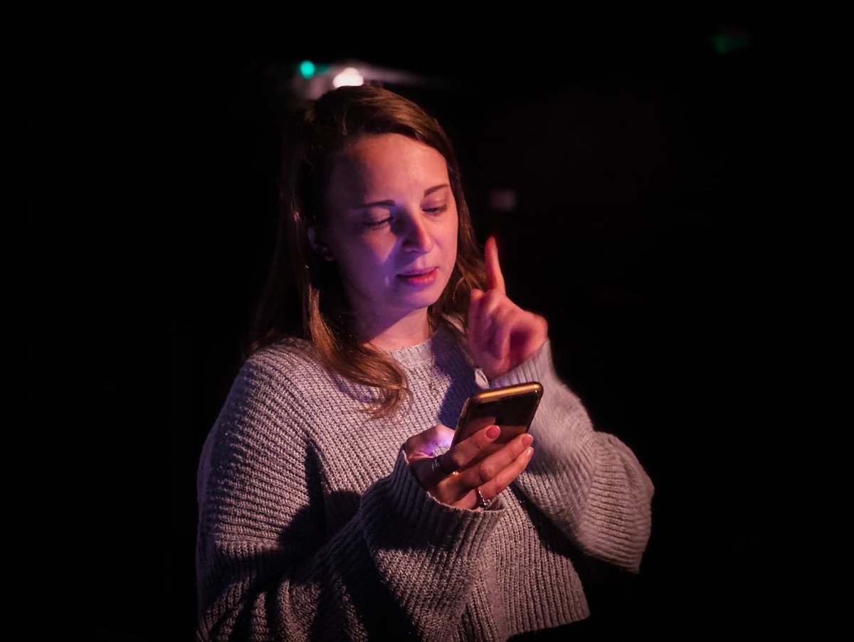 SaviArts's tweet photo. 📸 Making her directorial debut with us here at Savi Arts big shoutout to @IzziRichardson for her tremendous work on Give My Love to Dad and the Dog 

#SaviSeason https://t.co/YWHxE5WaSP