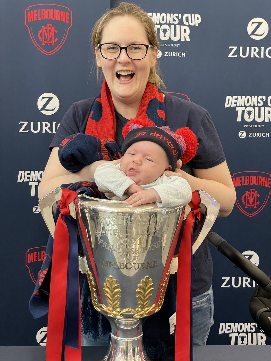 RealK8's tweet image. We went to visit the premiership cup today … what a great experience! Certainly feels like it really happened now that I have been able to get my hands on it! Max definitely enjoyed being small enough to fit inside the cup! ❤️💙 #DeesCupTour21 #godees