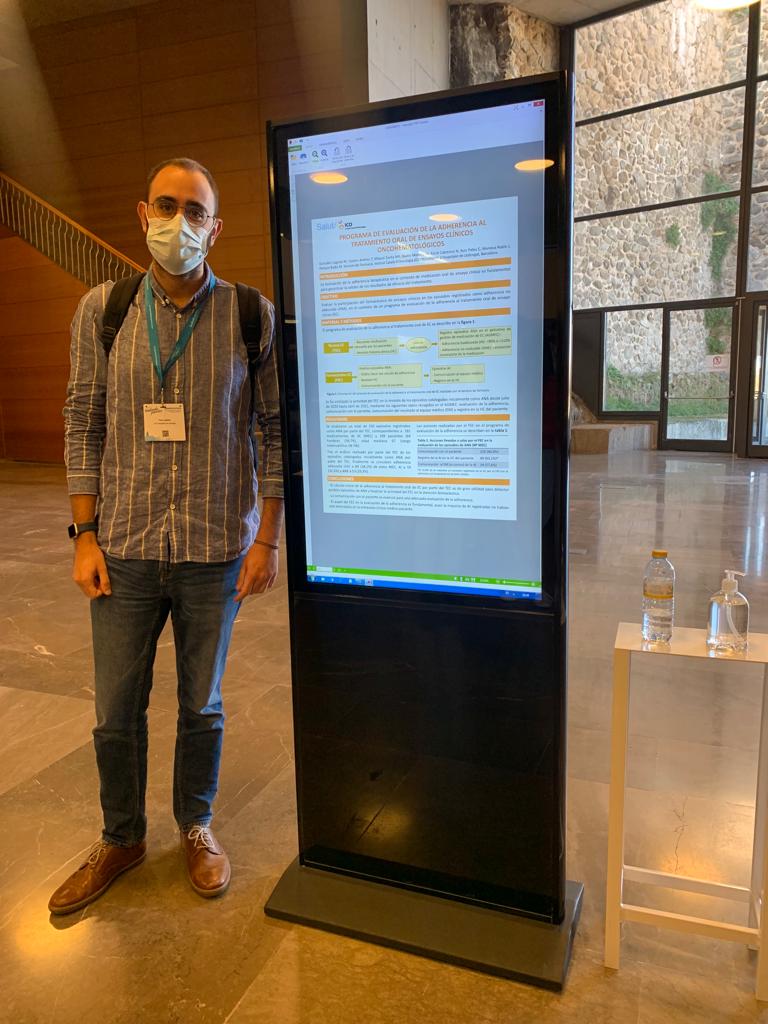 JenniferEsGo's tweet photo. #tendiendopuentes y farmacia hospitalaria ICO @ToniMalzieu @ClaraLezcano4 #Toledo #9congresoTendiendoPuentes @ICOnoticies https://t.co/OiqDi6XFwk