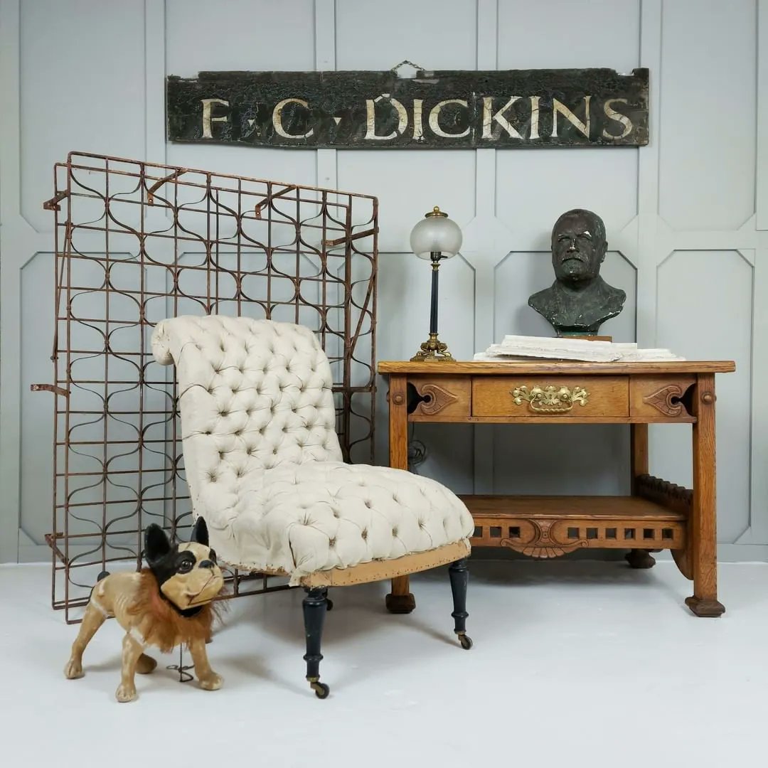 Going live today on Insta @ 4pm is the full exhibitor list for tomorrow's <a href="/asfairs/">Arthur Swallow Fairs</a> Insta event, along with info on 'how to shop'! Excitingly, author, @bbcantiquesroadshow expert &amp; MD of <a href="/world_of_ronati/">RONATI</a> Mark Hill @markhillantiques will be opening the event at 9.30am Saturday.