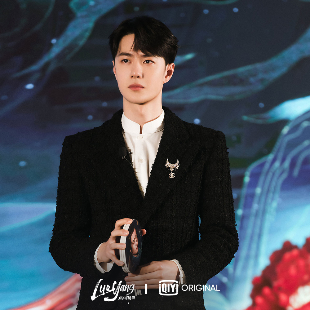 iQIYI's tweet image. Who else is excited to see #WangYiBo in period dramas again?

Catch #Luoyang with him #HuangXuan, #VictoriaSong and #SongYi, premiering Dec 1 on the #iQiyi app and iQ.com! 

💎#iQiyiQawards2021 bit.ly/iQiyiQawards20…