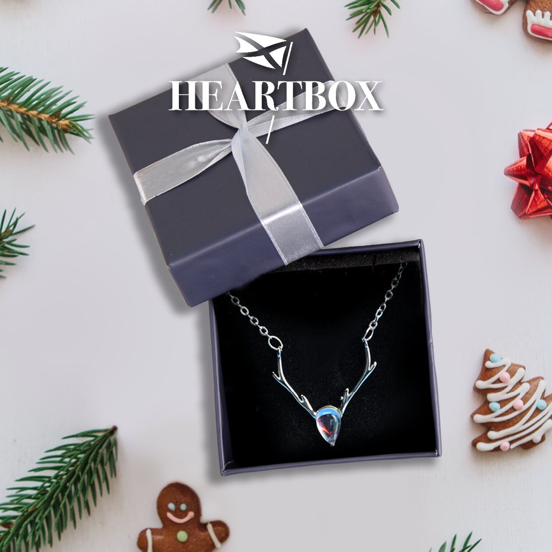 Heartbox_Scot's tweet photo. Give the gift of Scotland this year with oor stunning Scottish Christmas Heartbox. 🎄🏴󠁧󠁢󠁳󠁣󠁴󠁿

In case you missed it, here's a peek at some of the wonderful handmade items in our festive Heartbox this year. 🏴󠁧󠁢󠁳󠁣󠁴󠁿🎁💙 https://t.co/mA7FGvswkC