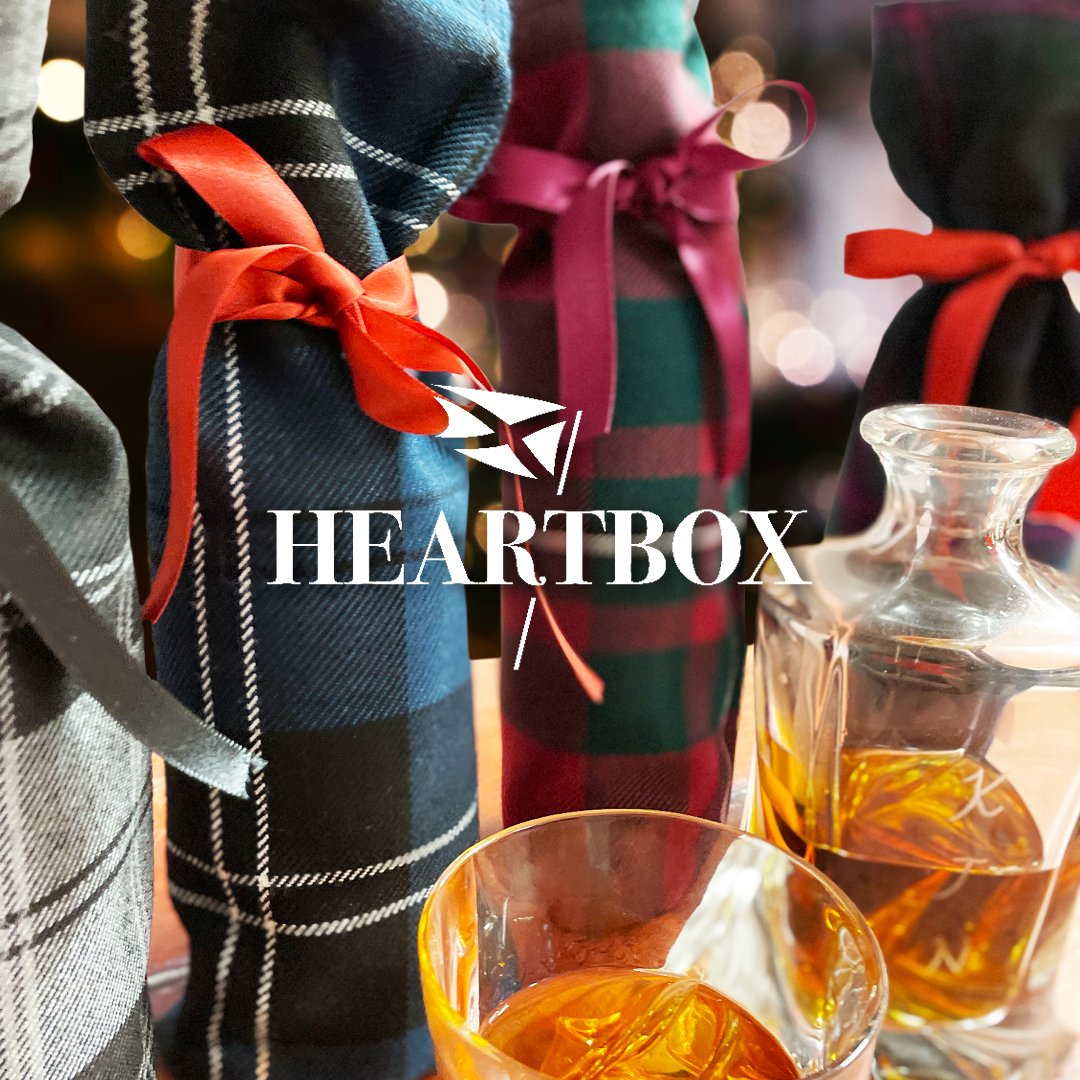 Heartbox_Scot's tweet photo. Give the gift of Scotland this year with oor stunning Scottish Christmas Heartbox. 🎄🏴󠁧󠁢󠁳󠁣󠁴󠁿

In case you missed it, here's a peek at some of the wonderful handmade items in our festive Heartbox this year. 🏴󠁧󠁢󠁳󠁣󠁴󠁿🎁💙 https://t.co/mA7FGvswkC