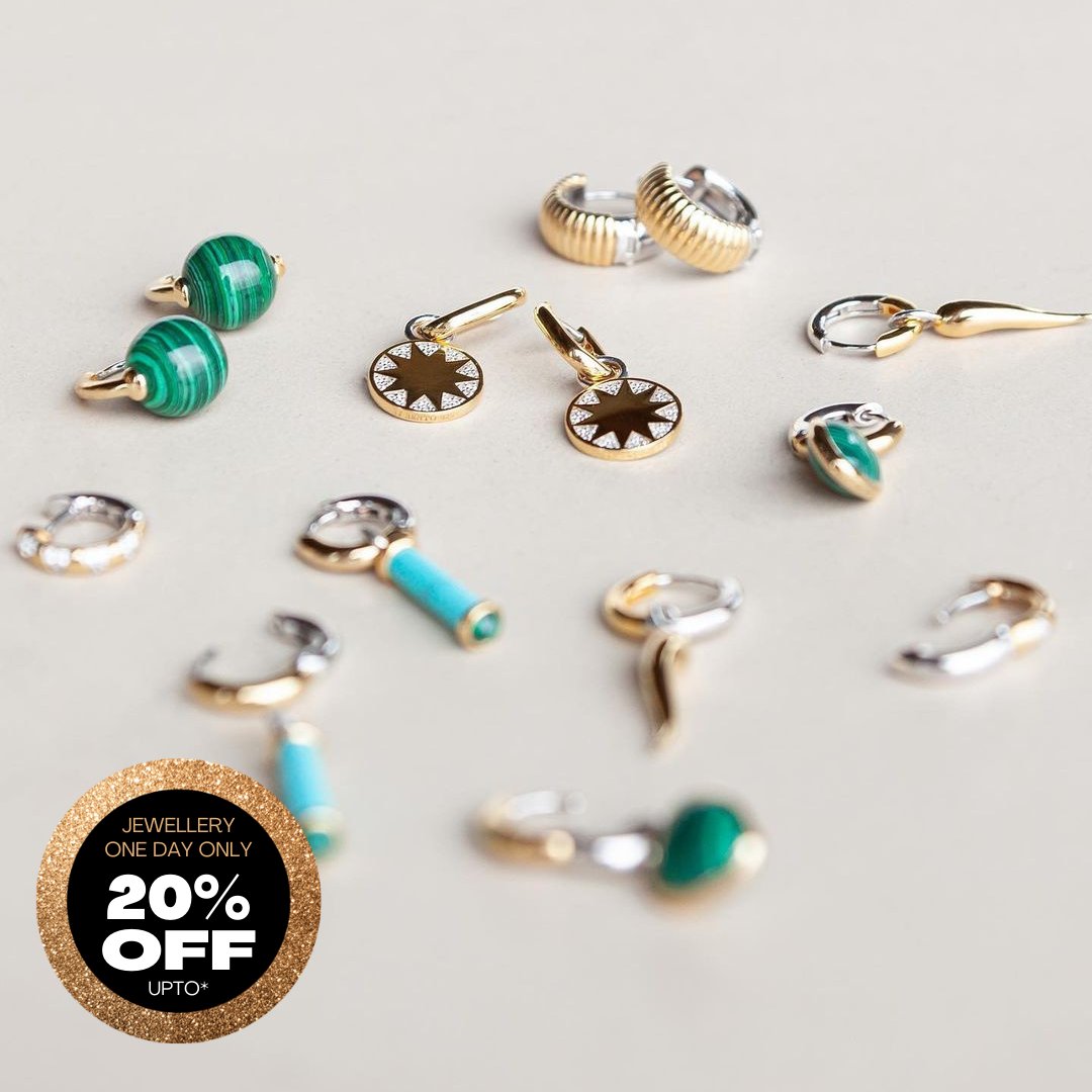 Grab upto 20% off jewellery in-store & online! Check her name off your Christmas list for less 🎁 Shop the deals here 👉 tinyurl.com/yckfzvd6 #BlackFriday2021 #BlackFriday #BF21 #McElhinneys