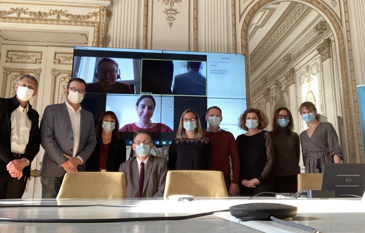 AlainSchuhl's tweet photo. Vendredi 26 novembre, l’UCA ⁦@Univ_CotedAzur⁩ et ⁦⁦@CNRS⁩ réunis pour avancer sur l’empreinte environnementale de la recherche et décidé de créer une cellule de site sur le développement durable dans les pratiques de la recherche 

@CNRS_DR20 ⁦@brisswalter⁩ https://t.co/Ivohn1Fmah