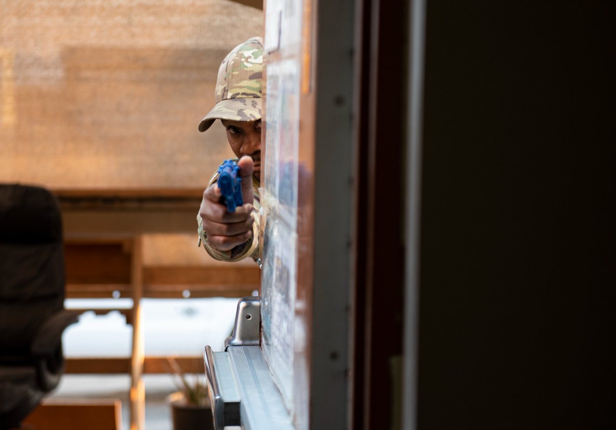 386thAEW's tweet photo. Our Defenders are always training to learn new skills as well as refining old ones. The 386th Expeditionary Security Forces Squadron went through multiple training scenarios on how to best respond to an active shooter event.
@USAFCENT @CENTCOM https://t.co/yMNGIhtegj