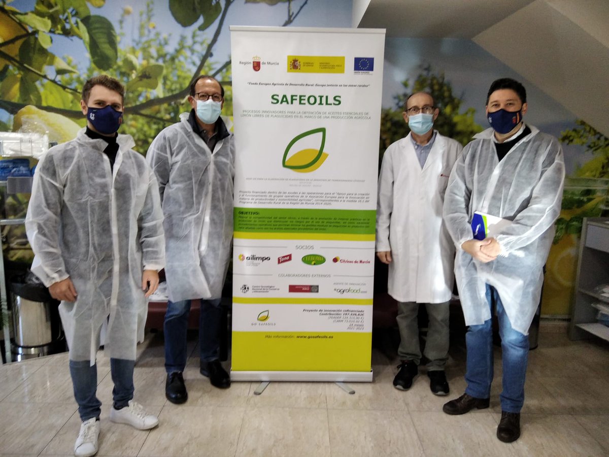 CTCAlimentacion's tweet photo. ▶️Finaliza la semana de visitas técnicas organizadas en el marco del proyecto #GOSAFEOILS para conocer cómo trabajan los socios #Tana, #Citromil y #Cimusa, y poder implantar mejoras en los procesos industriales🍋🍋 https://t.co/7qtIO2kOFC