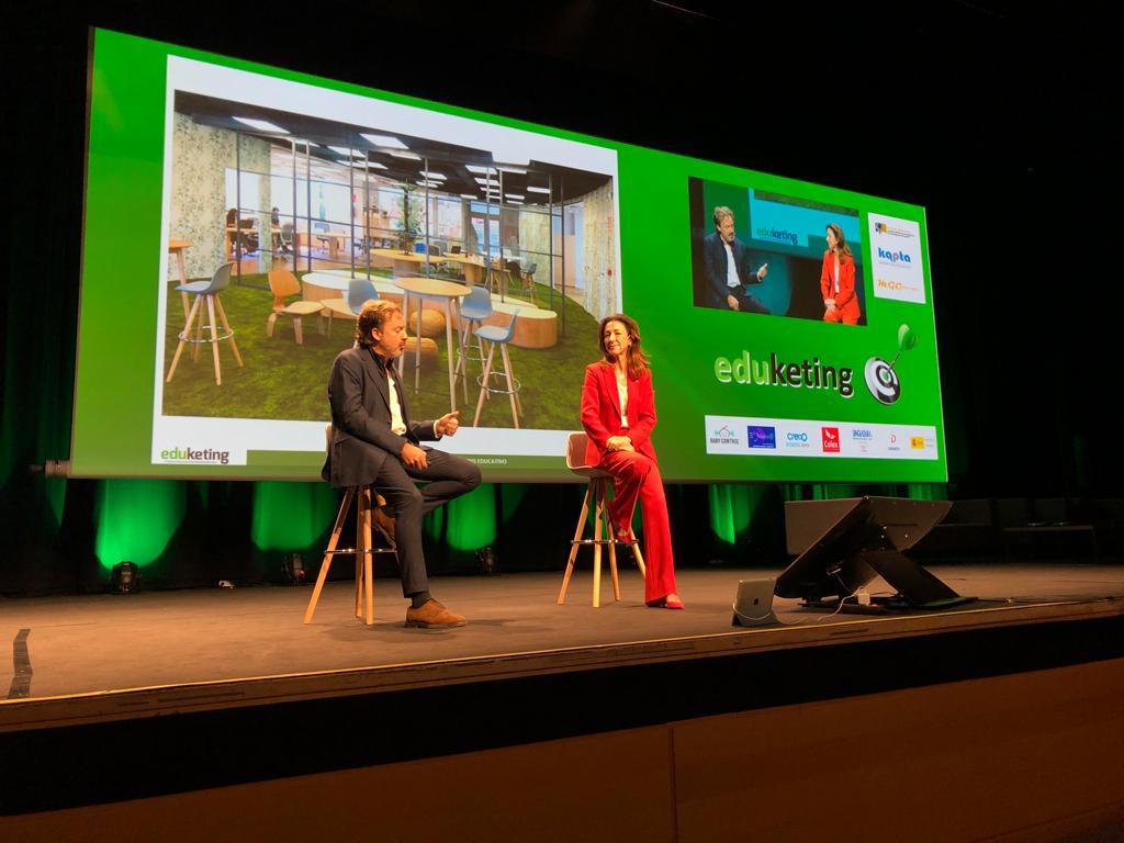 La transformación de los espacios del Colegio se presenta en  #eduketing marcando una trayectoria a seguir: el Co-Learning como espacio flexible, relacional y de aprendizaje. <a href="/picoj/">Jose Pico</a> <a href="/soniadiez_edu/">Sonia Díez</a>