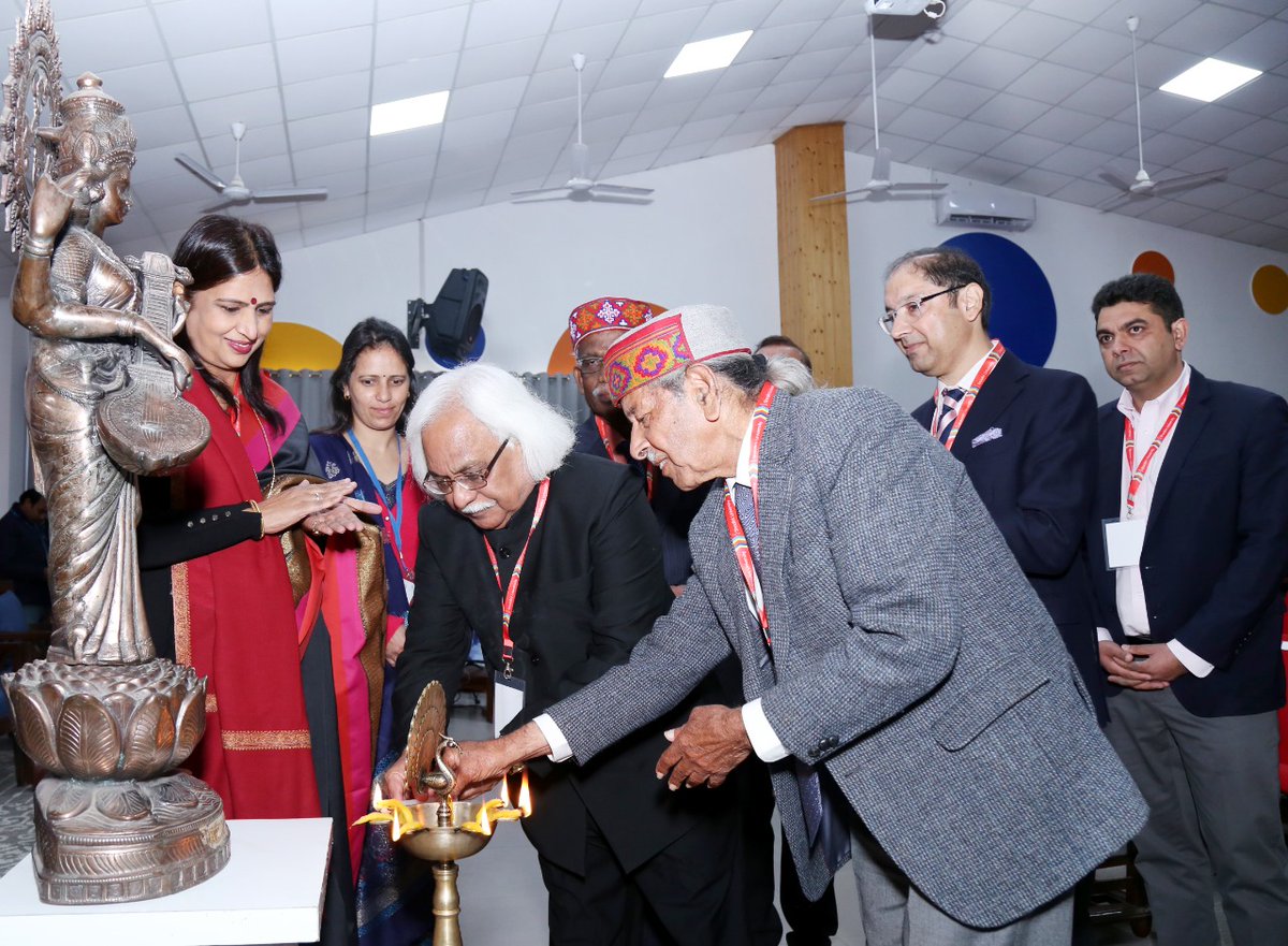 ShooliniUniv's tweet photo. The two-day North Zone Vice Chancellors’ conference 2021, attended by over 150 Vice Chancellors in a blended mode, began in the Shoolini University campus.
#AIU #VCMeet https://t.co/WSdQZzg9c2