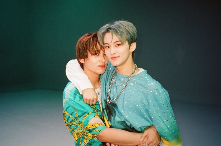 _hitmyheart's tweet photo. ㅡmarkhyuck short auㅡ  

tetanggaan. temenan dari orok. untungnya sehati tapi ya kadang suka nggak jelas gitu. https://t.co/HK5axDIL5U