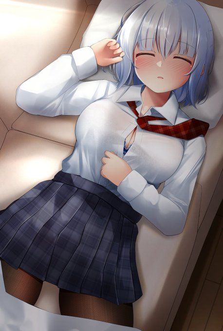 寝る子は育つ💤 