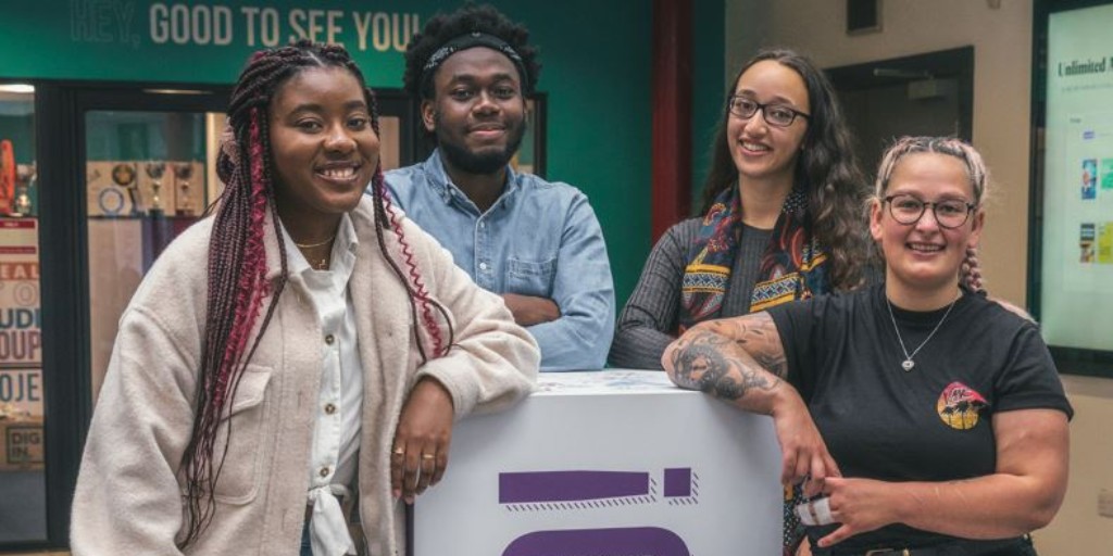 We’re looking for some new Student Trustees to join our Board! 
Not sure what a Trustee does? Find out more and apply here: uclansu.co.uk/get_involved/w…