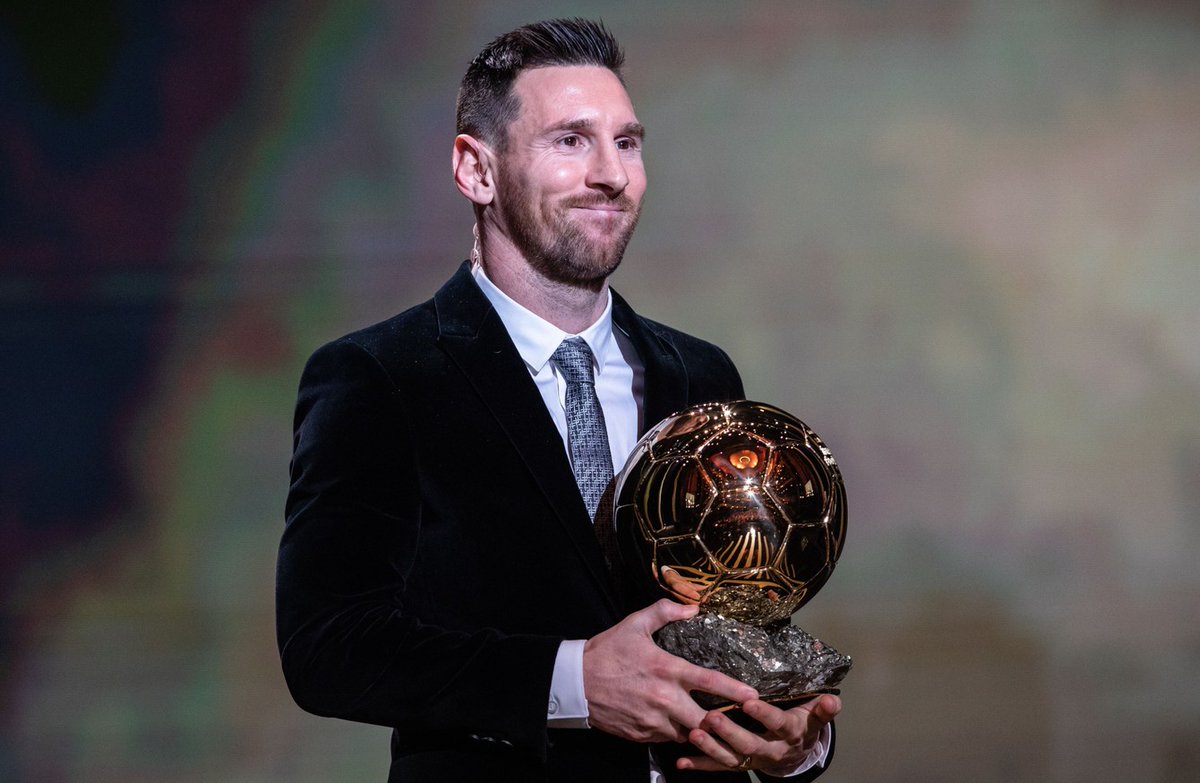 BarcaTimes's tweet photo. 🗣[ @MatteMoretto🥇] | Barça legend, Leo Messi, is the winner of the Ballon d’Or. The message has already been delivered to him and his friends. 🇦🇷🐐 https://t.co/doOBiUlYE9