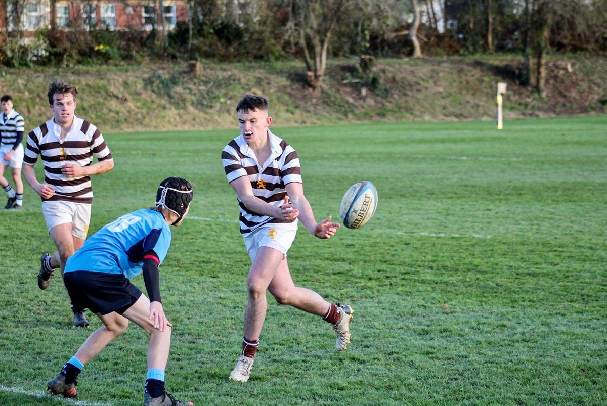 Habsmonmouth's tweet photo. Monmouth School for Boys' 2nd XV fought back to clinch a 14-5 home triumph against Marling yesterday.
Photographer Thomas, from Year 13, captured some of the action on a very entertaining afternoon. #rugby #opportunities #excellentmatch #welldonetobothteams #sportsmanship https://t.co/ZZKDXQNKof