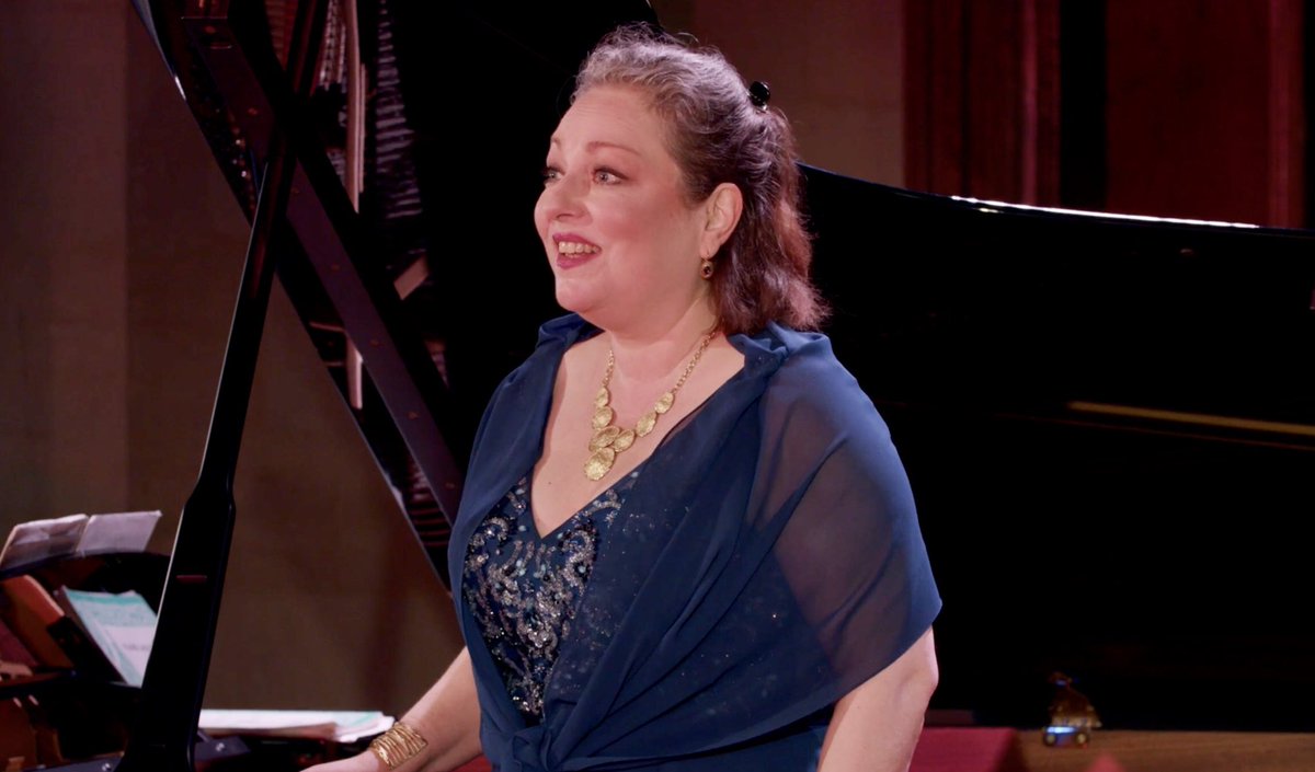 OxfordSong's tweet photo. It’s nearly time to choose your Friday night viewing…!! Why not kick off the #weekend with Dorothea Röschmann &amp; @pianomalk’s glorious performance of Wolf, Mahler and Schumann, beautifully introduced by @AJKennedyMezzo &amp; @AnaManastireanu - try it here: https://t.co/XFNqTmjy1R https://t.co/AUQwYxAHK1