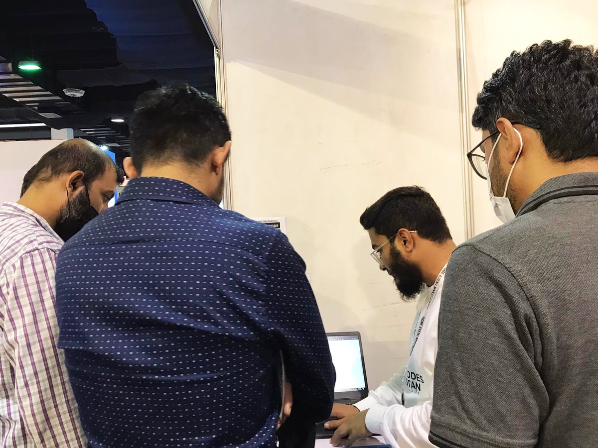 Barcodes_pk's tweet photo. 💚As they say, A part of a journey is the end, and so goes the end to our tale at Pak Pharma and Healthcare Expo, where we dealt with an overwhelming response.

Wrapping it up with the hopes, which is, for now, unscheduled. XD 
#exhibition2021 #healthcare #Health #barcodes #Day3 https://t.co/JxZBdnyJoq