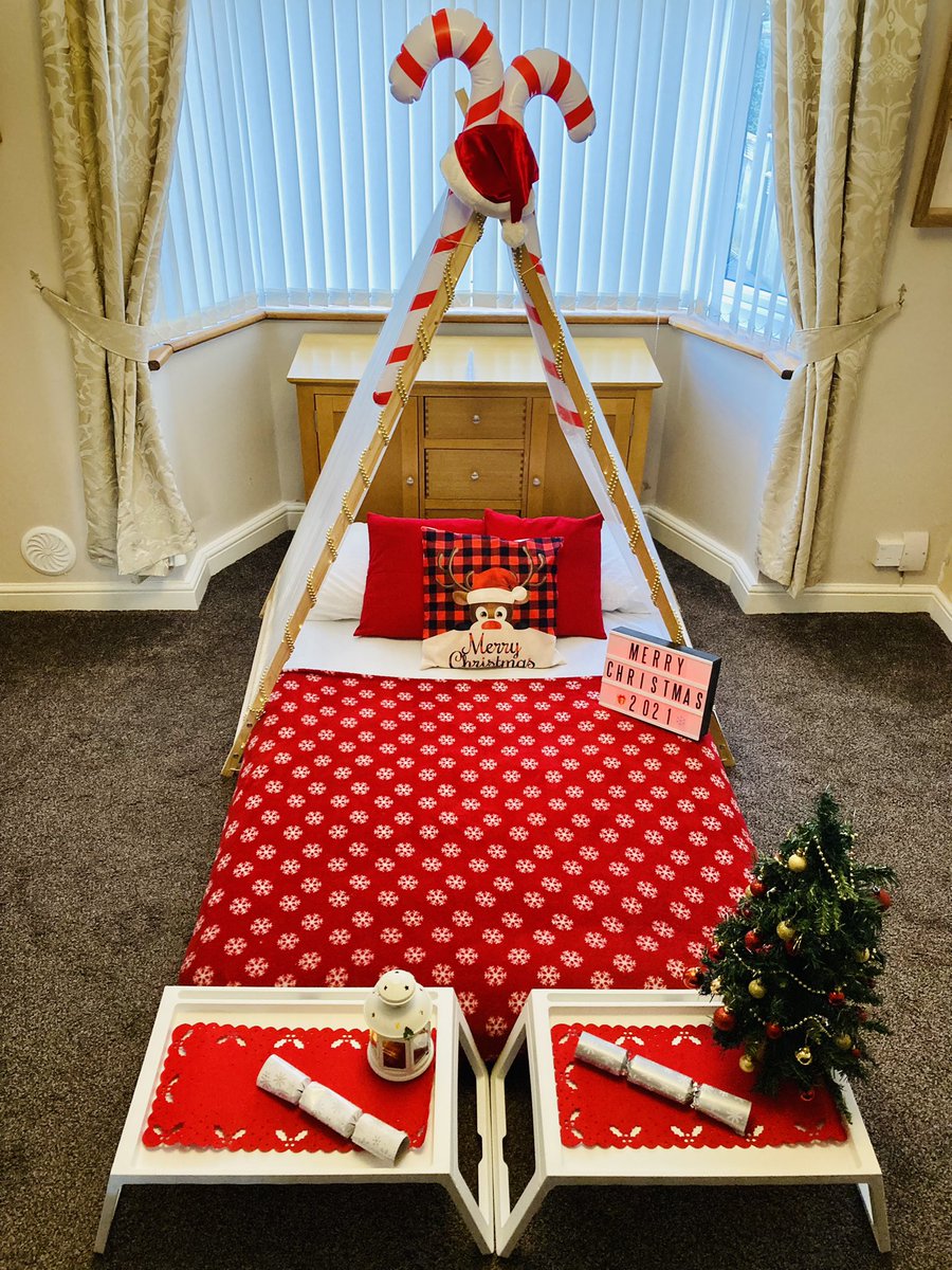 owler_night's tweet photo. #nightowlersleepovers #sleepoverexperiences #sleepovertents #sleepoverparty #sleepoversquad #sleepvergoals #celebrations #Christmas #christmasiscoming #ChristmasCountdown #Christmas2021 #Christmasparty #Santa #Birmingham #WestMidland https://t.co/kBFGTrQ3nV