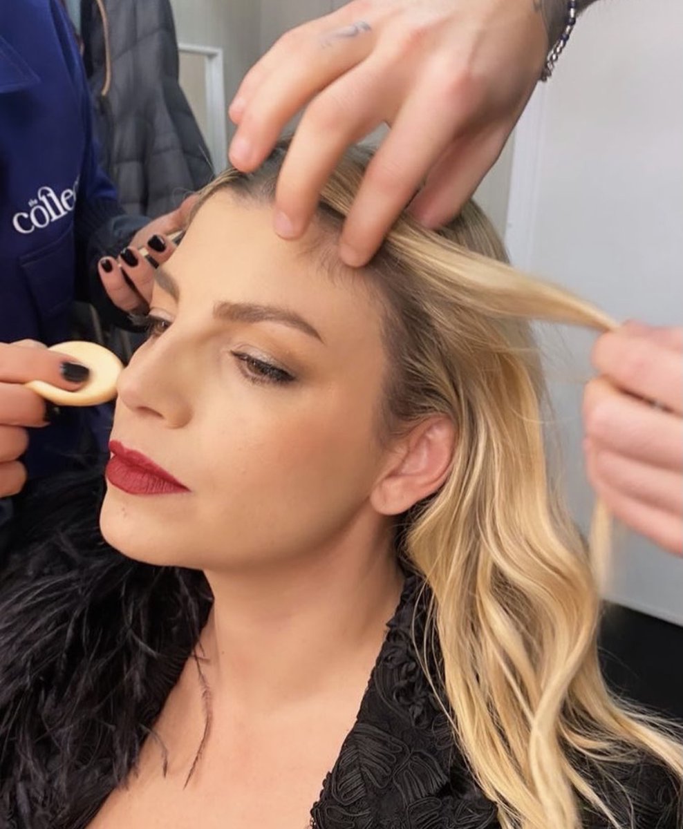 xFactorTalks's tweet image. Io mentre mi preparo per uscire il venerdì sera dopo tutta la settimana in pigiama @XFactor_Italia @MarroneEmma 👑

#XF2021 #xfactor2021 #XFactor #xf #xfaktors