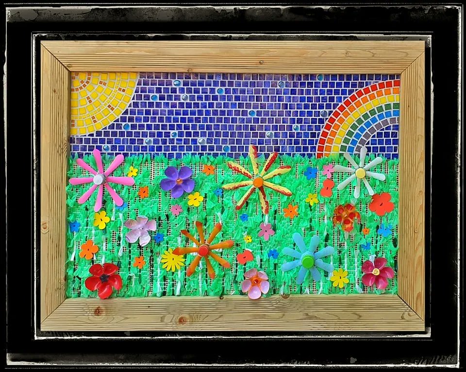 NHeartlands's tweet photo. Earlier in the year, we delivered 3 projects as part of #CreativityinCrisis which involved a range of activities that addressed issues caused by the pandemic. Swipe to see the some beautiful creations!
Your donation could help support this vital work! #GivingTuesday https://t.co/9aAxlaZaBo