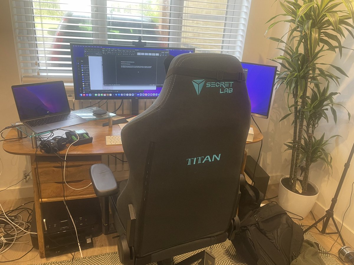 Love my Secretlabs Titan Chair #secretlabs