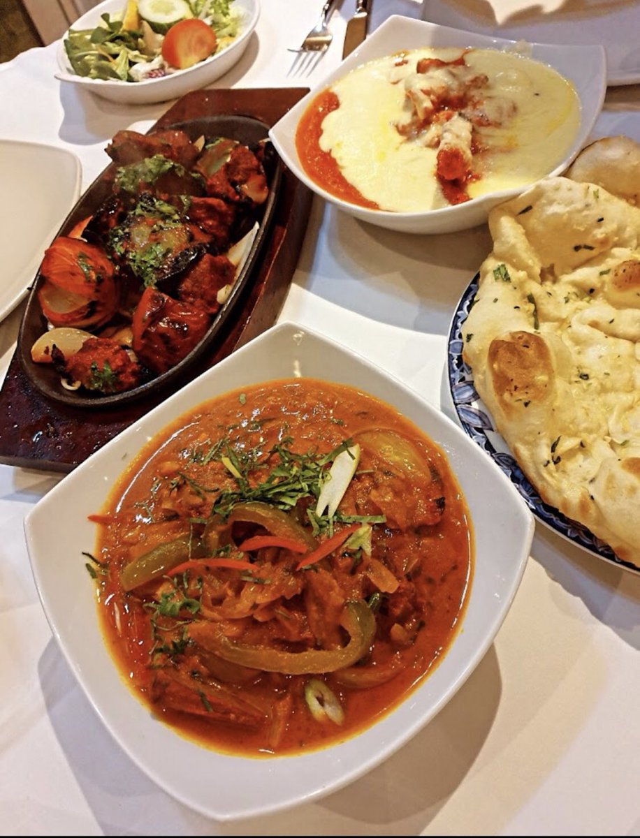💫Order a tasty takeaway this weekend &amp; treat yourself to some of the finest Indian cuisine in Kent! 😍📱🥘🍽

Shoutout to Ash Wright for the photo. 👍

#wrotham #kent #curry #indianfood #gravesend #sevenoaks #maidstone #vigo #meopham