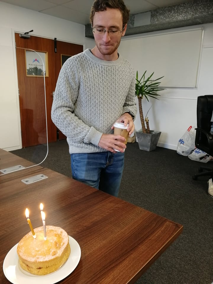 MacNaughtSEO's tweet photo. Happy 3 years with us @ChrisCzermak! 🥳 https://t.co/ukNNNw1N4T
