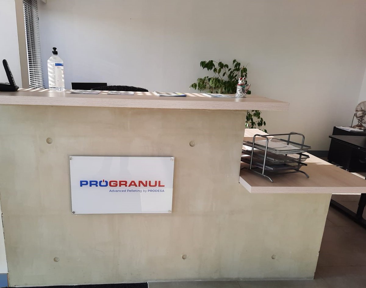 ProdesaMedioam's tweet photo. We are delighted with our new #project in #France!! A complete #pellet plant in #Houtaud that will integrate the existing belt dryer and include #ProGranul #equipment. After commissioning, our ProGranul France team will provide after sales support!
#PRODESA #pellet #Progranul https://t.co/8cFT3ZYKgW