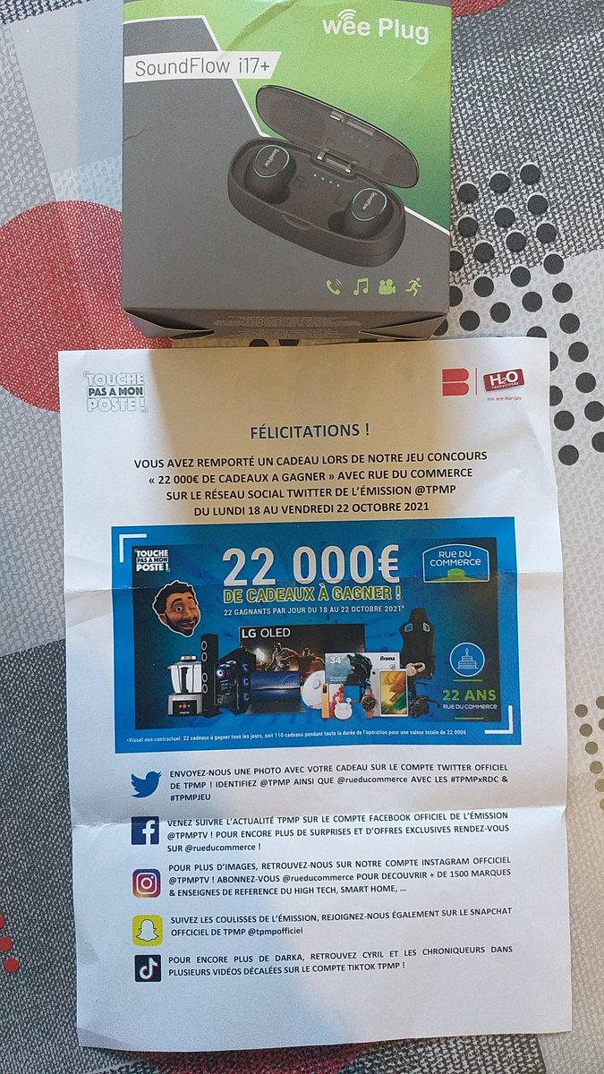 SimonNadege5's tweet photo. Merci @TPMP @rueducommerce 
#TPMPxRDC #TPMPJeu #RDC https://t.co/HpMlUFEJYU