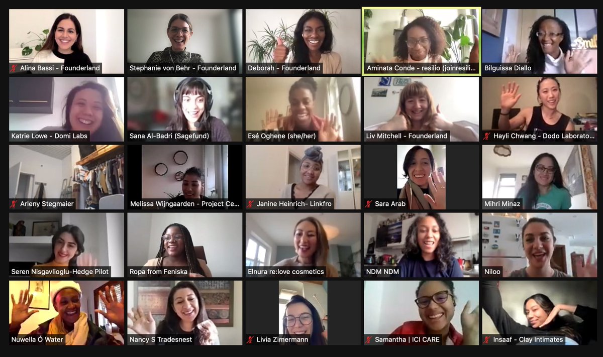 Founderland_'s tweet photo. Our community is everything 🙌💙✨ #townhall #community #womenempowerment #WomenEntrepreneurship https://t.co/iHDbSULvlK