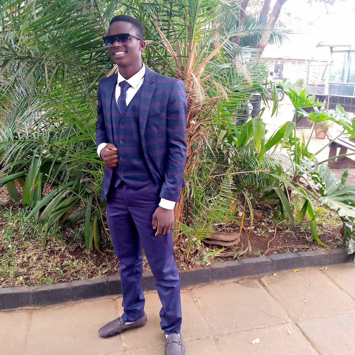 VMagede's tweet image. #NewProfilePic