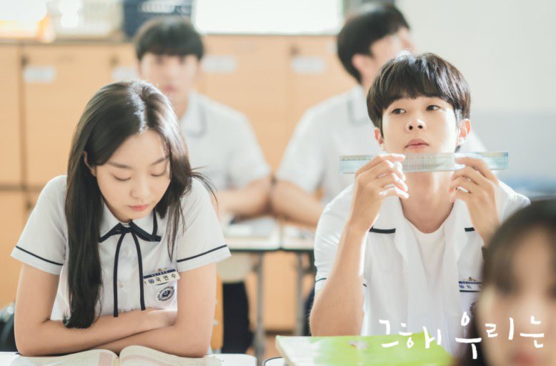 likeddus's tweet photo. 나 또 체한다 https://t.co/JF2J6wU5vw