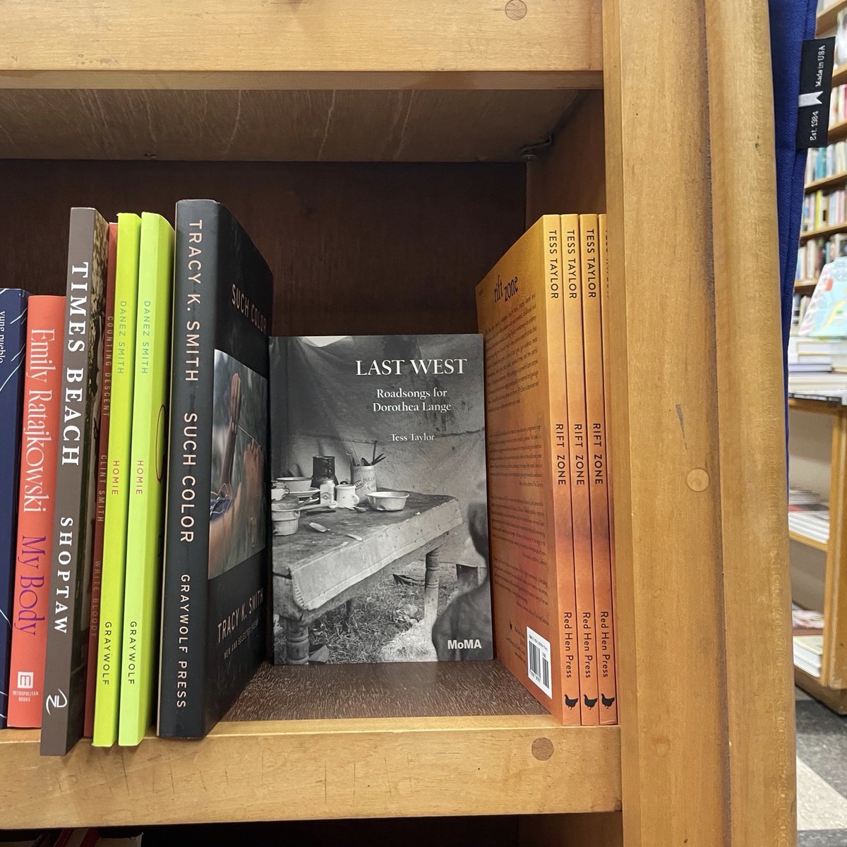Tessathon's tweet photo. Dear Everyone: It’s a great season to get to an independent bookstore! Look what’s in the shelves of Pegasus Books @PegasusBooks here in Berkeley— #shoplocal #riftzone #redhenpress #readthen #lastwest #momanyc @MuseumModernArt @RedHenPress https://t.co/4ZLuUxVnKC