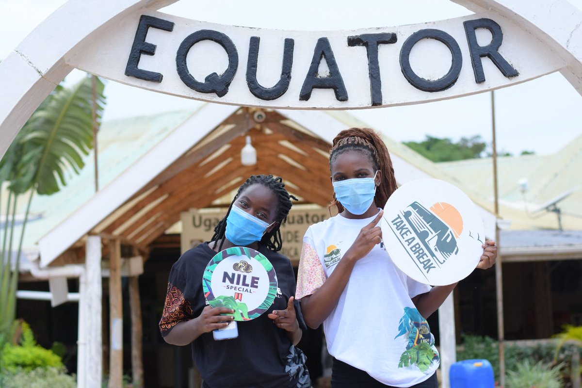TakeABreakUg's tweet photo. The equator line could be dividing earth into the South and Northern  Hemispheres but nothing divides people with good vibes 😎 

Powered by @NileSpecial 
#MadeOfUganda
#TakeABreak https://t.co/zLPN6XXJir