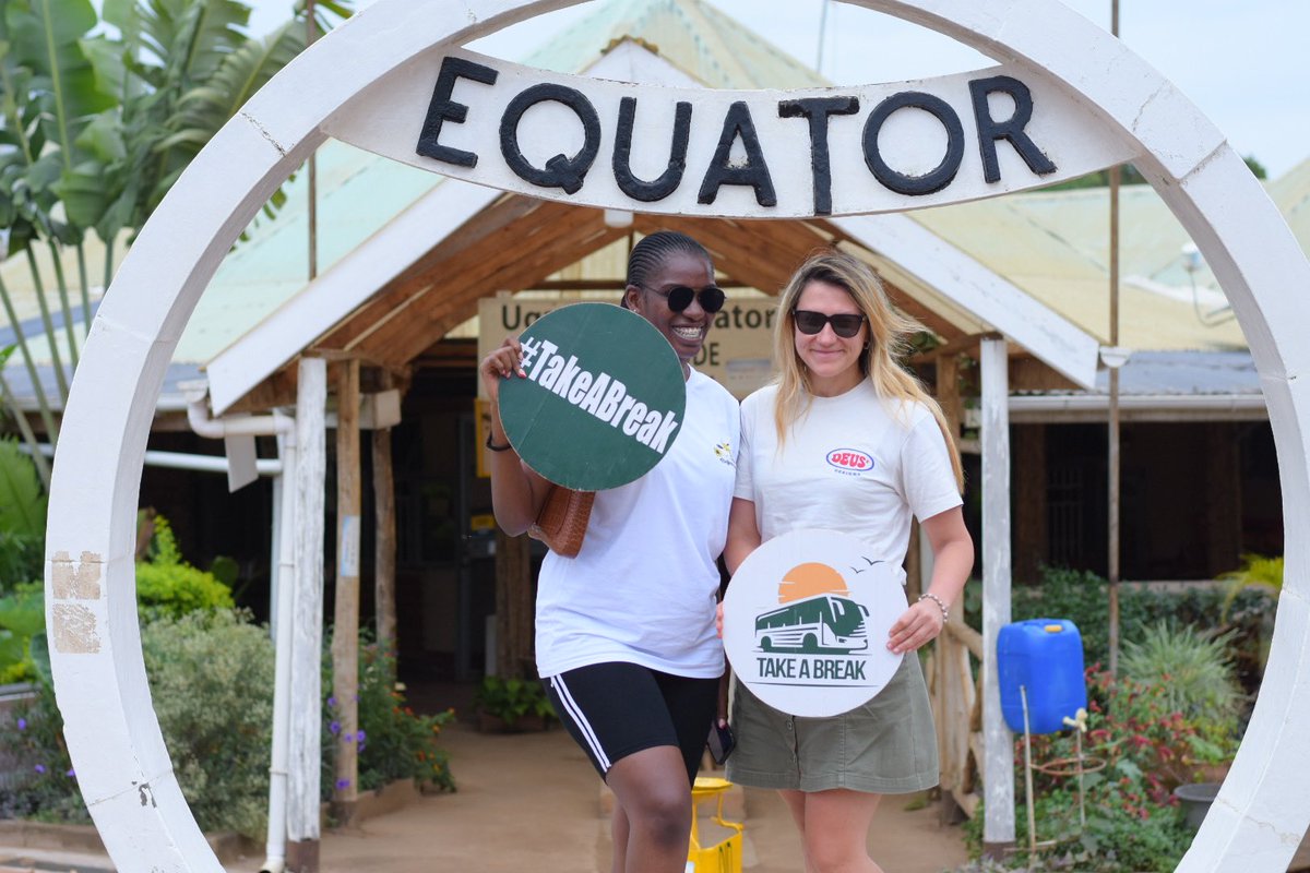 TakeABreakUg's tweet photo. The equator line could be dividing earth into the South and Northern  Hemispheres but nothing divides people with good vibes 😎 

Powered by @NileSpecial 
#MadeOfUganda
#TakeABreak https://t.co/zLPN6XXJir