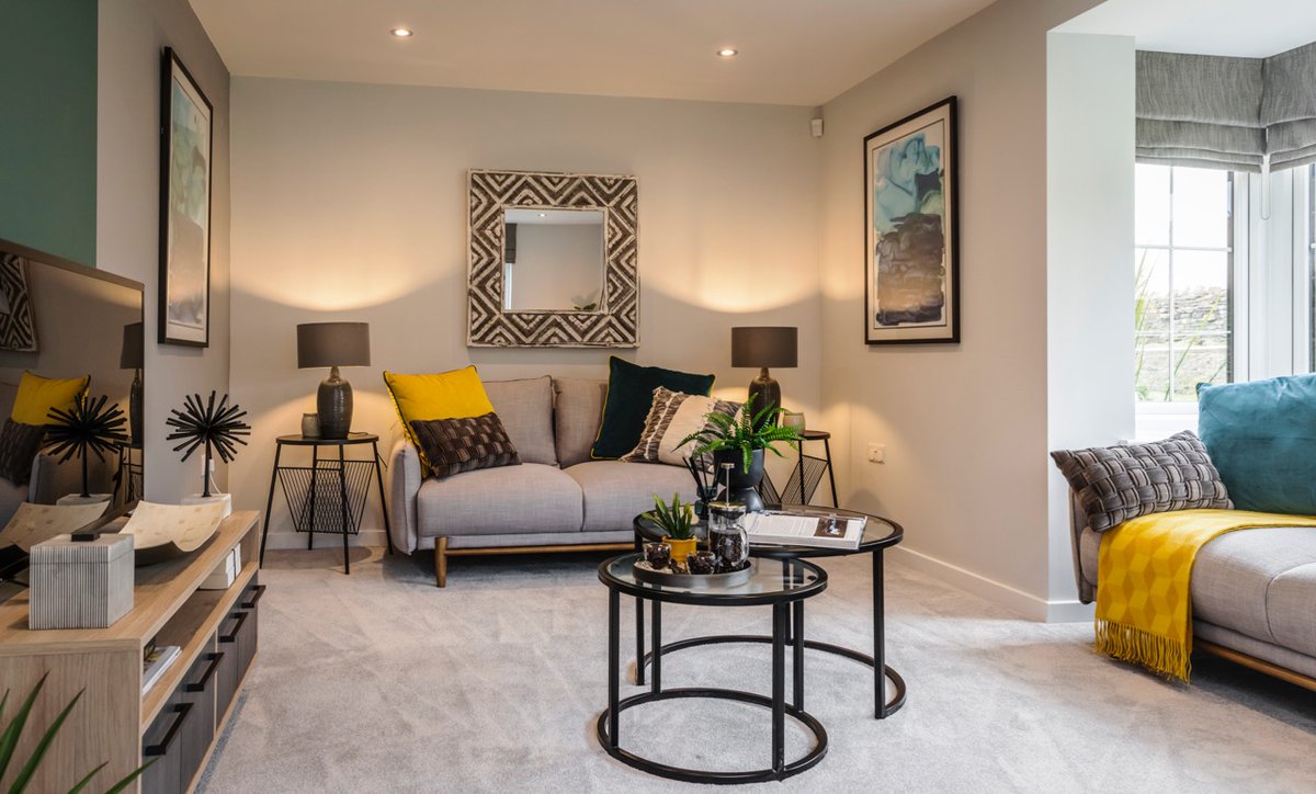 MillerHomesUK's tweet photo. Last week, we gave you a tour of our Oakwood show home at The Calders in #Cliviger... Now we think it’s time to show the quirky and bold designs running through our lovely Eaton show home... Which was your favourite? 🍊

https://t.co/B1EnPDGw0c https://t.co/w2y5gKntk4