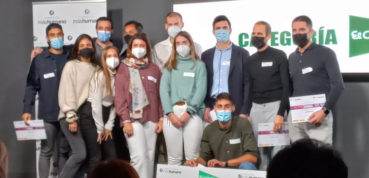 PremioMashumano's tweet photo. 💥Y los ganadores del #PremioJóvenesMashumano2021 son:
🏆 @elcorteingles : @CanariasFibras 
🏆 @Bankinter : @HeraTechnology
🏆 #Máshumano: @lazzaro_io
Además, reciben el premio al emprendimiento innovador @ArrabeIntegra 
¡Enhorabuena! 👏👏👏 https://t.co/UtZ7O3nrB0