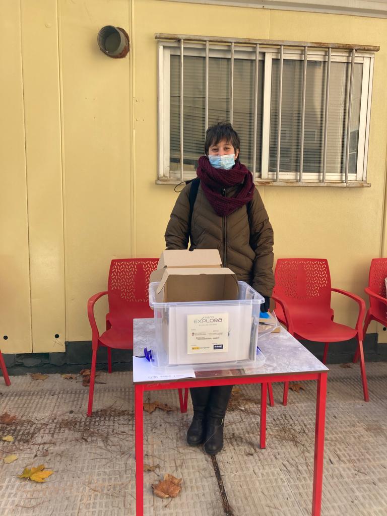 LMA_UNIZAR's tweet photo. Actividades LMA @Elecmi_ICTS: 1️⃣ traeremos @nanoinventum a Zaragoza; 2️⃣ crearemos #nanomooc de #Nanociencia en Twitter; 3️⃣ el proyecto GINNA (Escape Room y Gincana nanotech) con la colaboración de @FECYT_Ciencia 🎉 https://t.co/1ad5CqMaEp