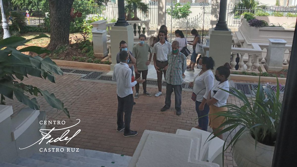 centrofidel's tweet photo. El #CentroFidelCastroRuz recibe sus primeros visitantes luego de la inauguración. #FidelVive #SomosContinuidad https://t.co/8MMihlstBX