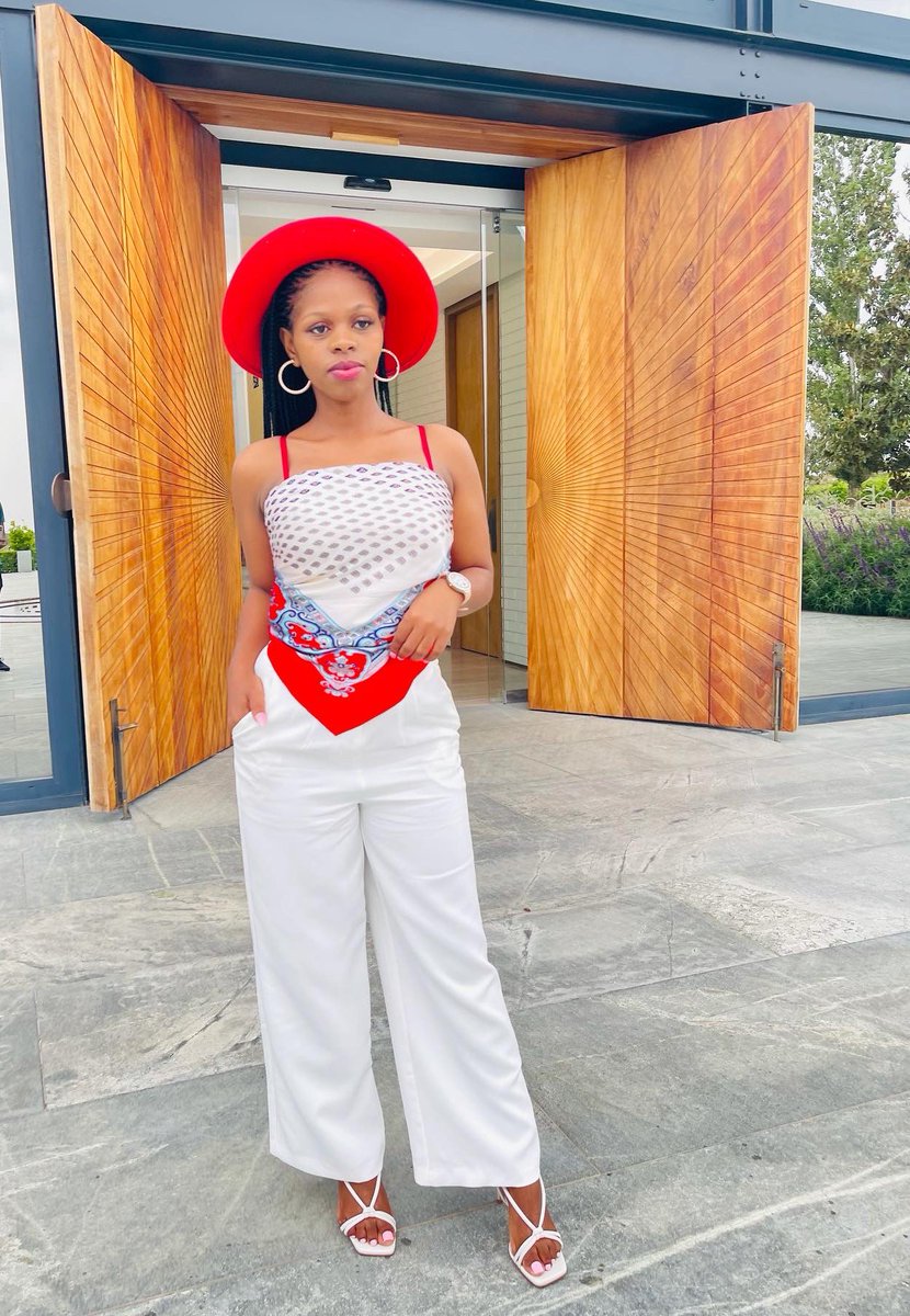 Nqobile Nzuza🌹🌷 tweet media