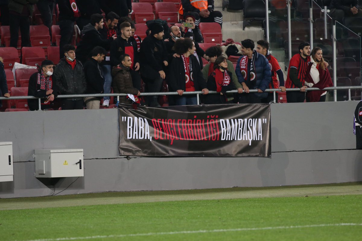 “Baba, GENÇLERBİRLİĞİ bambaşka!” 

#ElvinBuğra