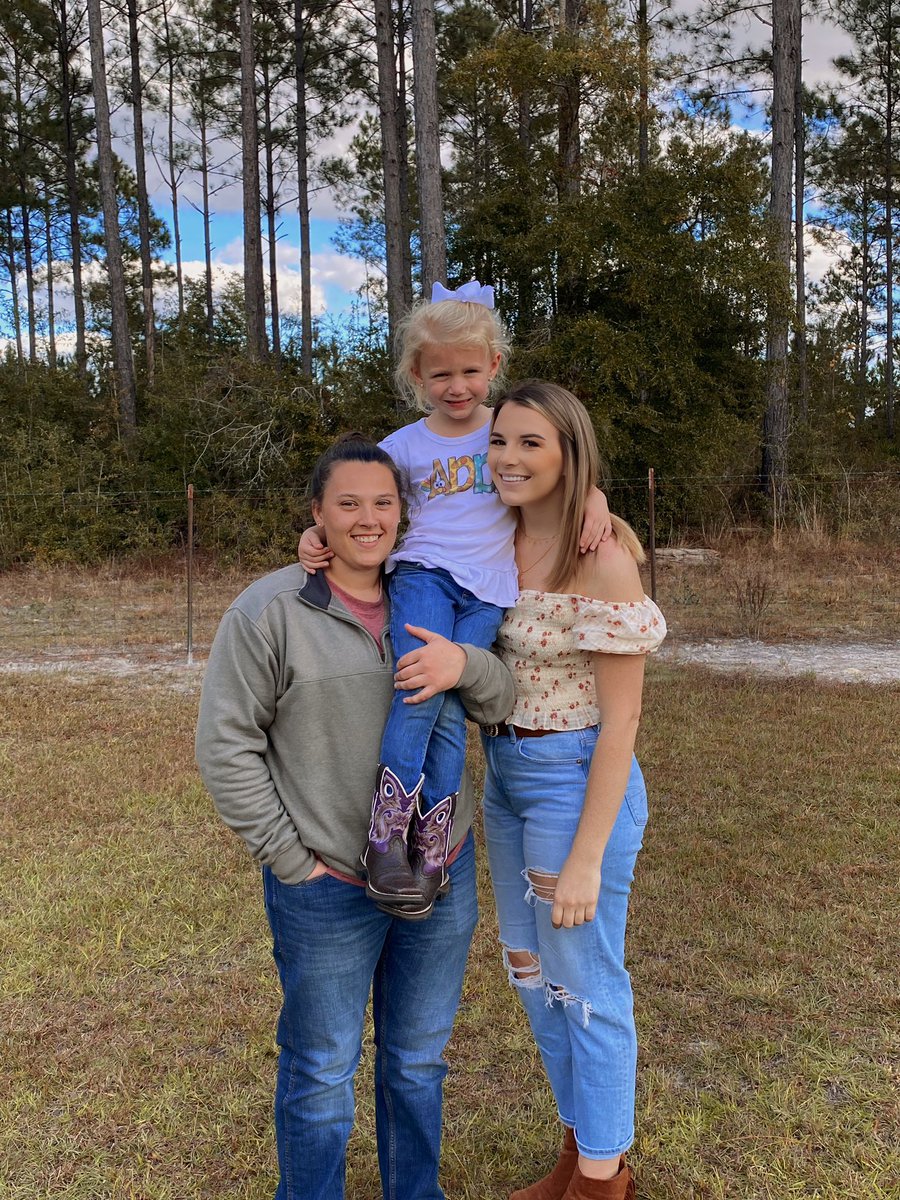 KyndallHope's tweet photo. 🧡😌 https://t.co/etRDnvqark