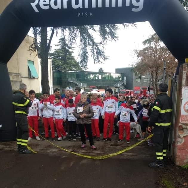 billimasirowing's tweet photo. Appuntamento per ricordare Saverio Masi, domenica 28 alla Caserma dei Vigili del Fuoco di Pisa. 
Partecipando alla camminata per il XV Memorial Masi aiuteremo gli amici dell’Associazione A.R.A. Sulla pagina fb del Comitato Saverio Masi tutte le info. @ComunePisa @fiammerosse_vvf https://t.co/zYaUNK9eBV