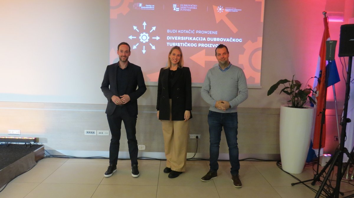 AdriaticChange's tweet photo. We were proud to be a cog in the larger wheel of the conference “Be The Wheels of Change - Diversification of the Dubrovnik Tourist Product,” organised by the Entrepreneurship of the Dubrovnik-Neretva County today in #Dubrovnik https://t.co/B5k6MYdtNn