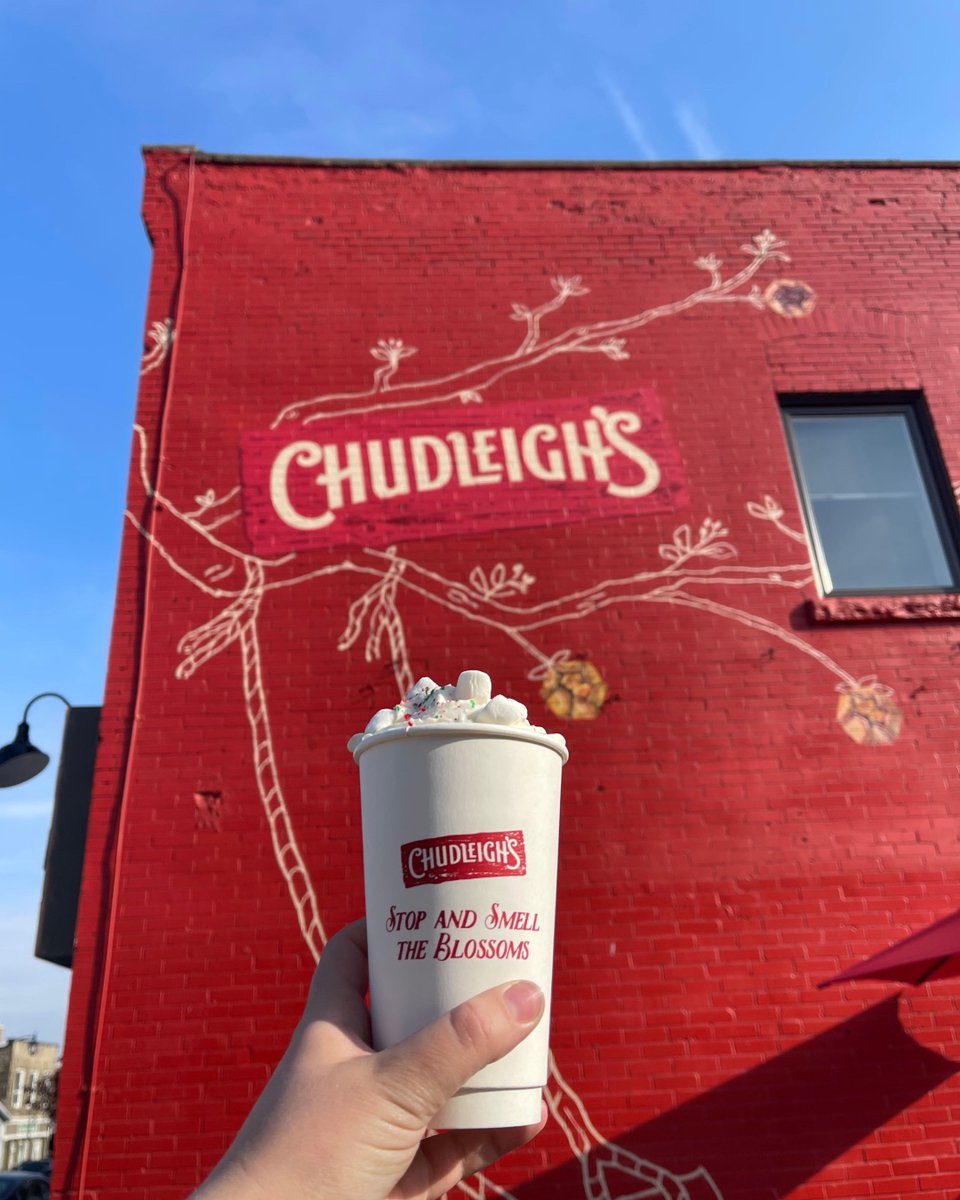 Cold days call for hot drinks! Our Holiday drinks will be sure to have you feeling warm and festive🎄

What’s your favourite holiday drink?

Salted Caramel White Mocha
Peppermint Mocha
Peppermint Hot Chocolate
Hot Spiked Apple Cider