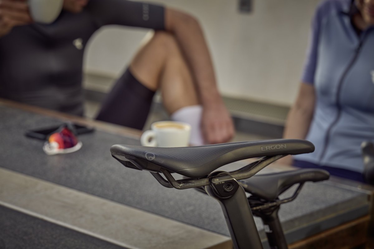 ErgonBike's tweet photo. The weekend is nearly here! May your weekend rides be filled with speed and caffeine! πβοΈ
#ergonbike #srwomen #srmen #fridayfeels https://t.co/e8sOWG8VWV