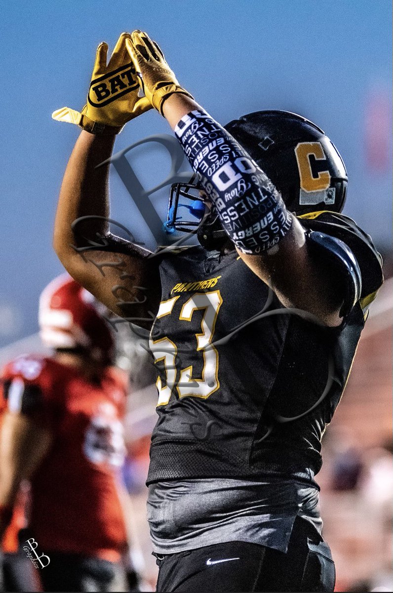 🚨Regis Bellamy🚨
College coaches this kid is technician at the D-Line. Fundamentally Sound. 
Twitter: <a href="/RegisBellamy/">Regis Bellamy</a>
Class: ‘22
Height: 6’1
Weight: 260
GPA: 3.2
Position: DL
39 Tackles
9 Tackles for Loss
14 QB hurries 
2 Sacks 
1 FF
🎥 hudl.com/v/2GQEDv