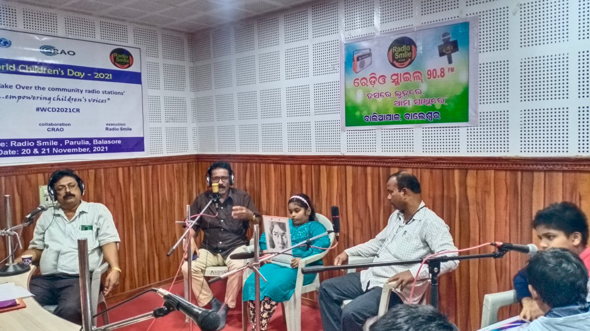 908fm's tweet photo. #RadioSmile organised awareness programme on #worldchildrensday2021 supported by 
@UNICEF Collaborate  with #@CRAO where children play role as RJ &amp; discuss with panelists regarding their issues during #COVID19 pandemic &amp; #school reopening. 
@UNICEFIndia @CommunityRadio https://t.co/5GTRAb3Iqw