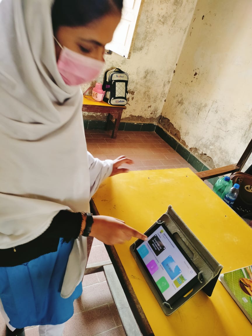 spsf_badin's tweet photo. If we do not provide an opportunity then we can not expect positive results. These are Government Schools and proud to say that these students r learning through #SELDApp with the support of @MinisterEduGoS @MalalaFund @FouziaDr @UNICEF_Pakistan @AkbarLaghari5 #Championsofchange https://t.co/14bBkof4l8